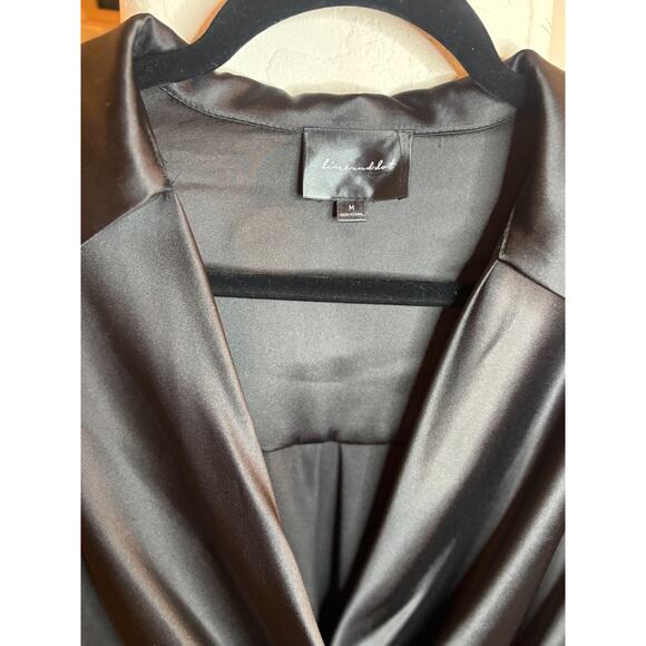 Line & Dot Black Satin Mini Dress Long Sleeve Size M 4-8 - Picture 4 of 7